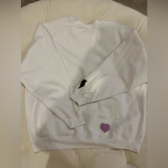 White Patched Crewneck - Picture 2 of 3